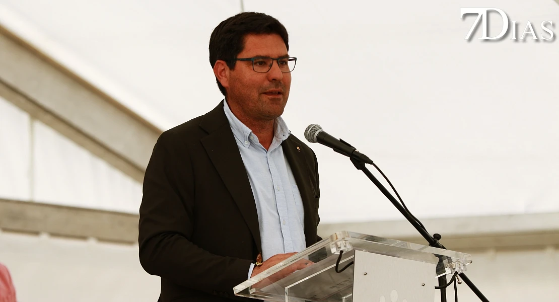 Del cerdo, hasta los andares: Barcarrota celebra su gran fiesta ibérica