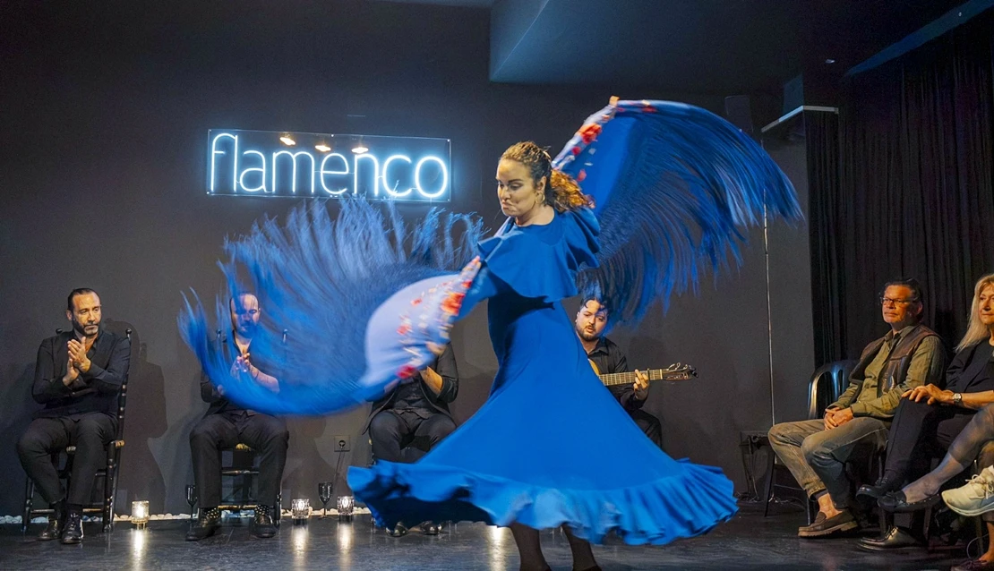 Marina Valiente deslumbra en el Tablao Íntimo Flamenco