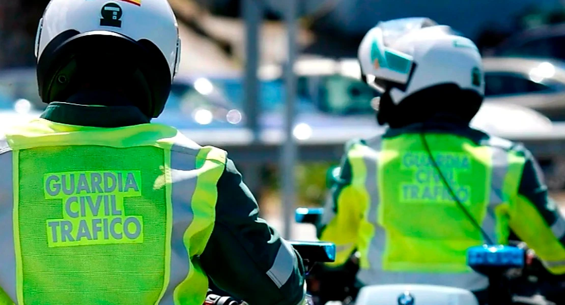 Tres personas heridas tras una grave colisión entre dos motos en Extremadura