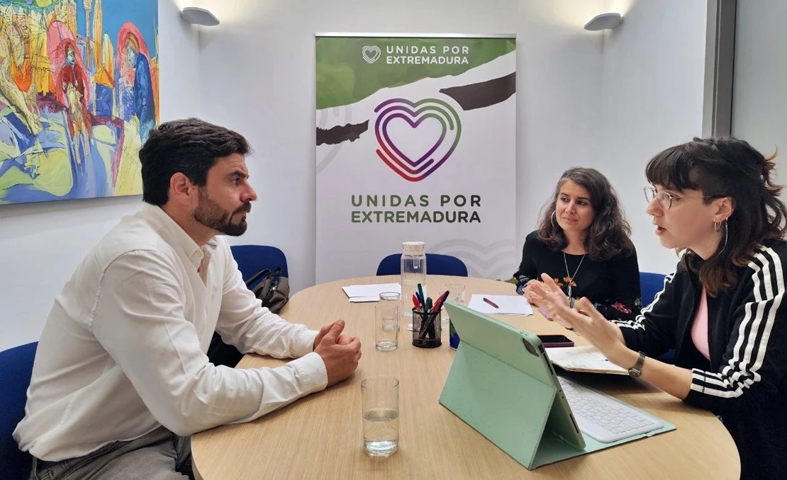 UpE muestra preocupación por “la Educación que traerán PP y Vox a las aulas extremeñas”