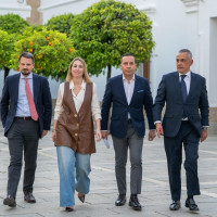 Denuncian discriminación de funcionarios en el acuerdo de gobierno PP-Vox