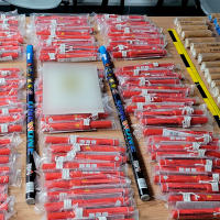 Más de 11 kilos de material pirotécnico en un vehículo de aficionados de la Real Sociedad