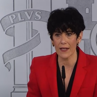 El Gobierno aprueba el decreto para la regularización extraordinaria de inmigrantes en España