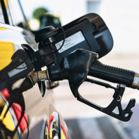 La gasolina desciende por debajo del precio previo al conflicto: consulta a cuánto está en Extremadura