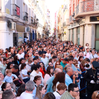 Dos desvanecimientos durante la salida de la Virgen de la Soledad en Badajoz
