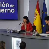 El Gobierno aprueba el proyecto para blindar el derecho al aborto en la Constitución