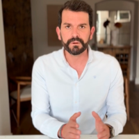 Cotrina sobre la investidura de Guardiola: "Increíble, desoladora y vergonzosa; aquí manda Vox"