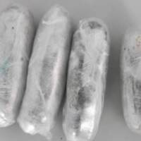 Pillan a una mujer intentando introducir droga en la cárcel de Cáceres