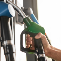 Los carburantes continúan al alza: esto cuesta repostar en Extremadura este jueves