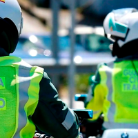 Tres personas heridas tras una grave colisión entre dos motos en Extremadura
