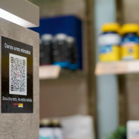 Códigos QR en las farmacias de Badajoz para prevenir el suicidio