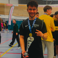 Un extremeño se convierte en el campeón de un trofeo universitario de balonmano de Reino Unido