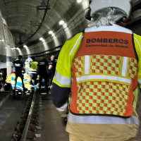 Un hombre es arrollado por un tren mientras caminaba por un túnel esta madrugada
