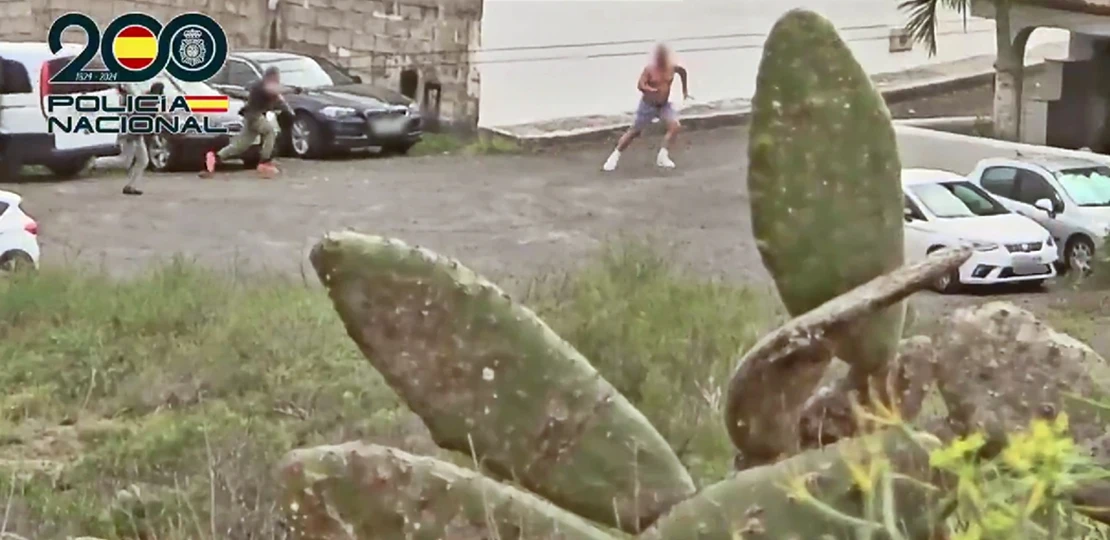 Detienen a un peligroso fugitivo con una pena de 485 años de prisión