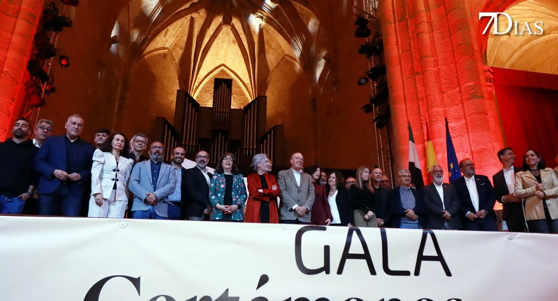 La Diputación de Cáceres premia el talento literario y periodístico en esta gala