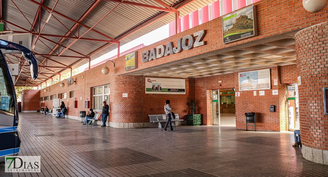 Polémica en Badajoz tras expulsión de personas sintecho de la estación de autobuses