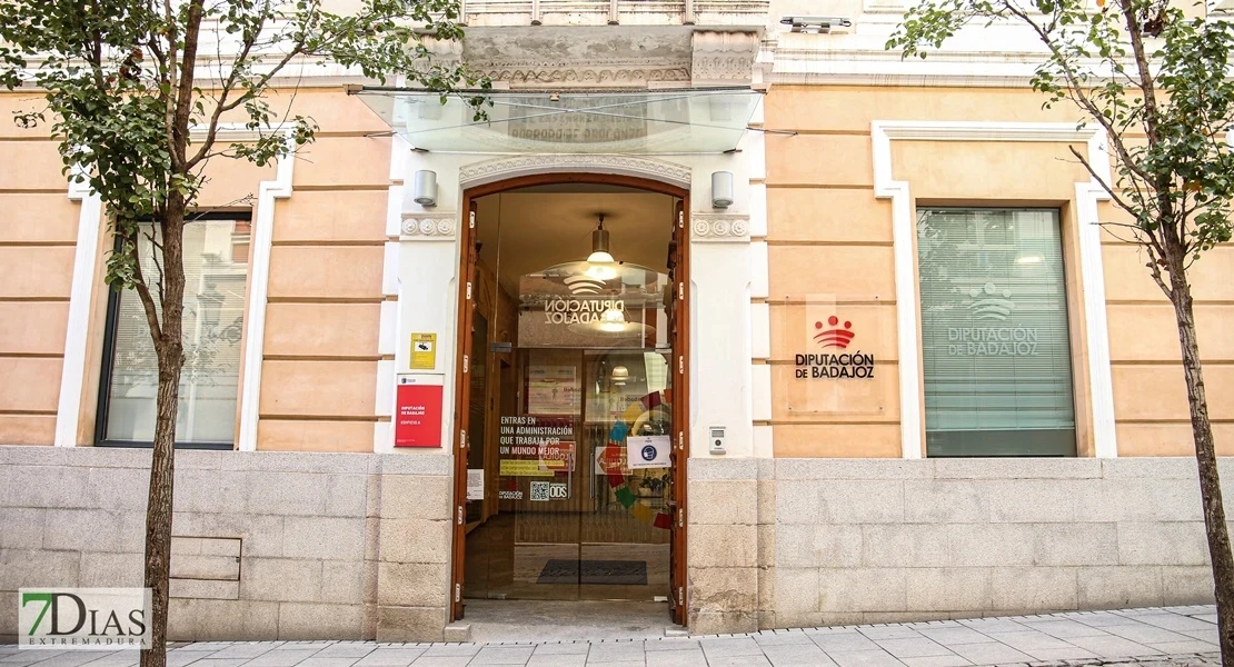 Los alcaldes del PP no asistirán a actos de la Diputación de Badajoz por el "sectarismo" de su presidenta