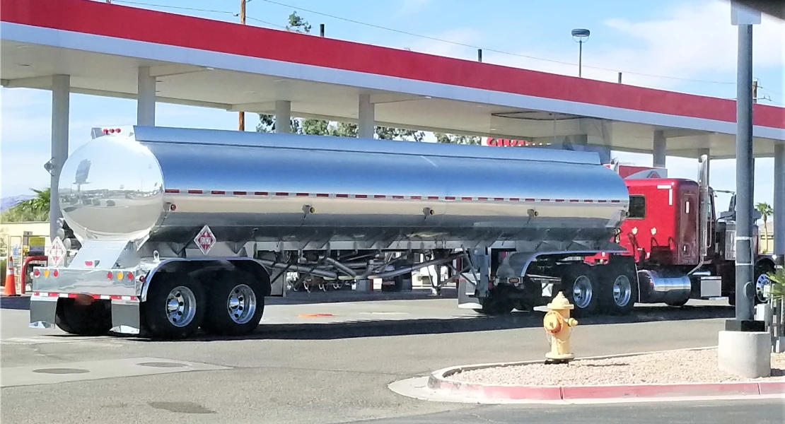 Piden medidas a la Junta para paliar el sobrecoste por el gasóleo