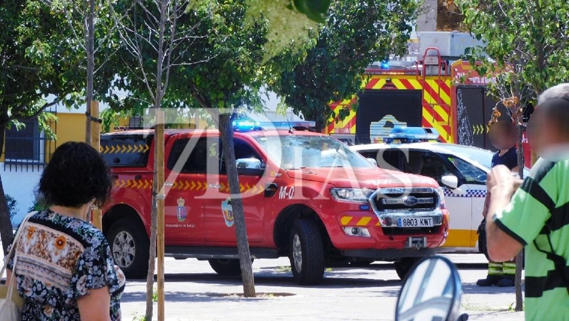 Se cae parte del techo del anfiteatro del Palacio de Congresos en Badajoz