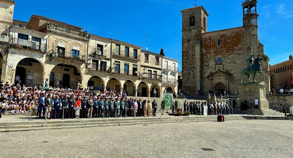 Trujillo conmemora el 182 aniversario de la fundación de la Guardia Civil