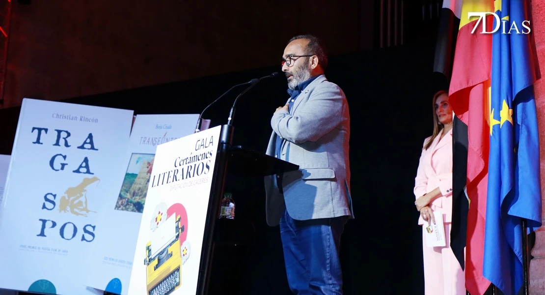 La Diputación de Cáceres premia el talento literario y periodístico en esta gala