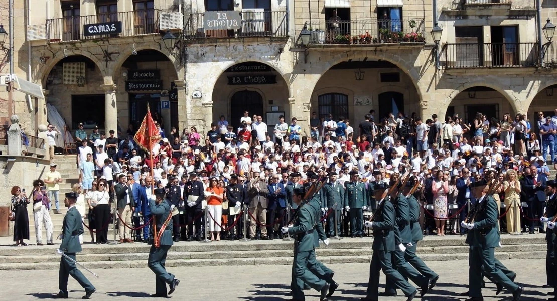 Trujillo conmemora el 182 aniversario de la fundación de la Guardia Civil