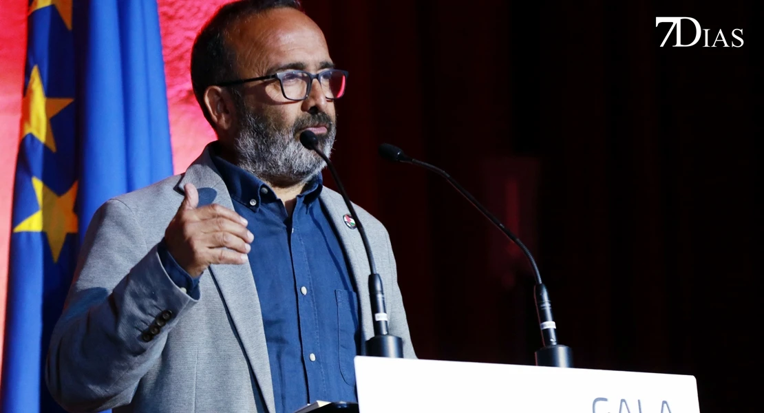 La Diputación de Cáceres premia el talento literario y periodístico en esta gala
