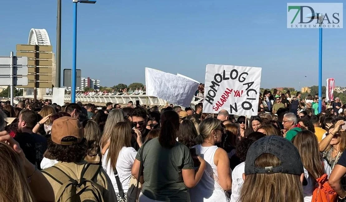 UGT se reúne con la consejera de educación: “Los docentes peores pagados son los extremeños”