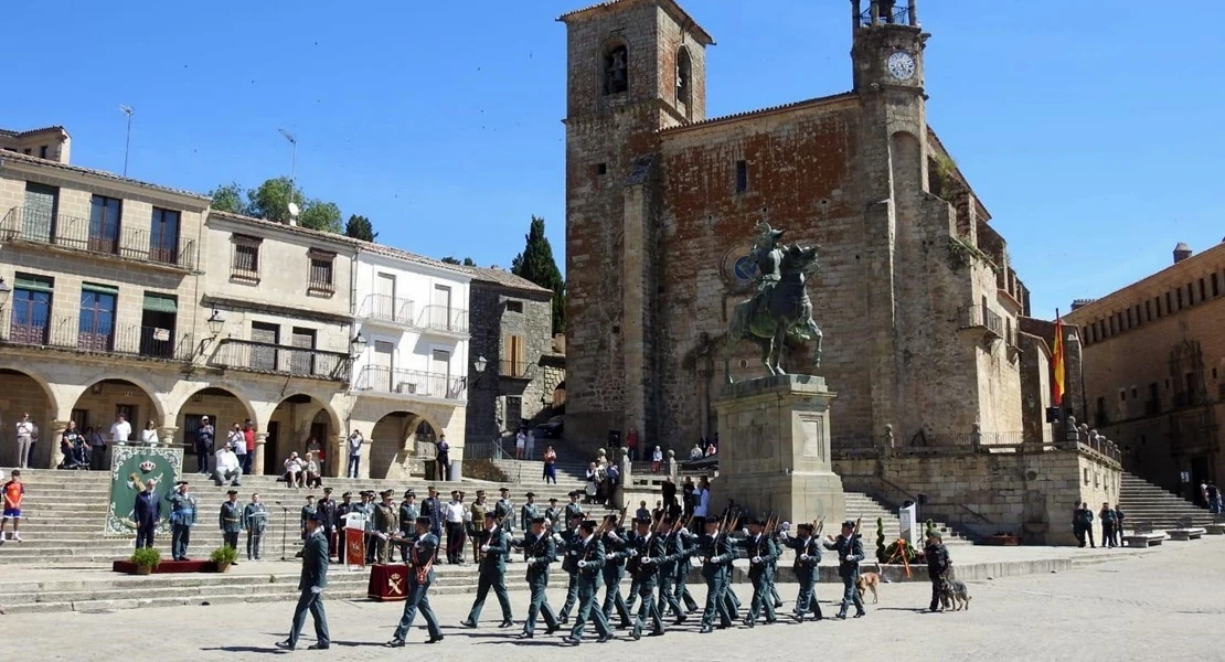 Trujillo conmemora el 182 aniversario de la fundación de la Guardia Civil