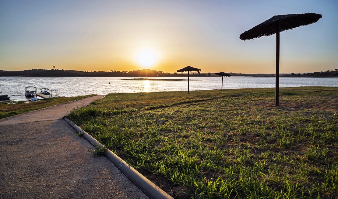Extremadura encabeza la lista de playas continentales con 'Bandera Azul'