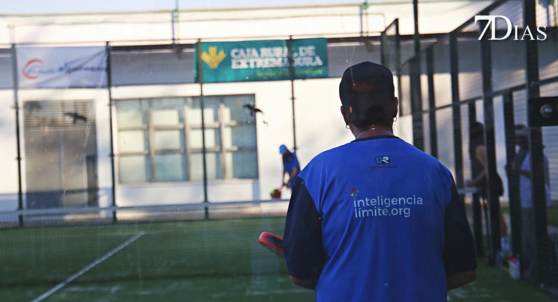 Inauguración del 1.º torneo de pádel solidario por la inteligencia límite y discapacidad intelectual