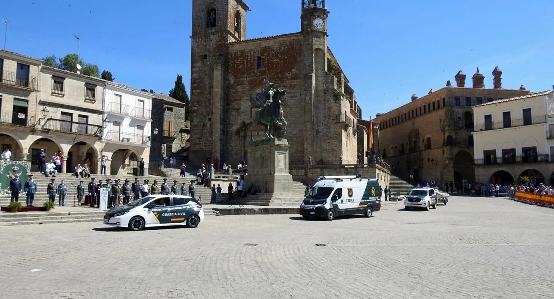 Trujillo conmemora el 182 aniversario de la fundación de la Guardia Civil