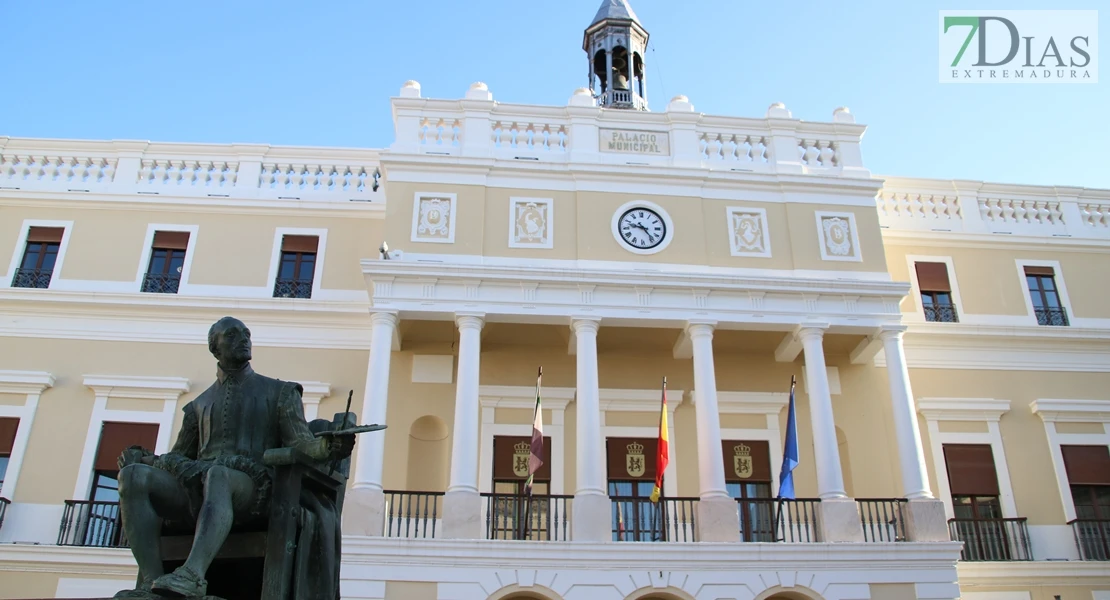 Reprochan una "lectura parcial" del informe del Banco Mundial para hacer propaganda de Badajoz