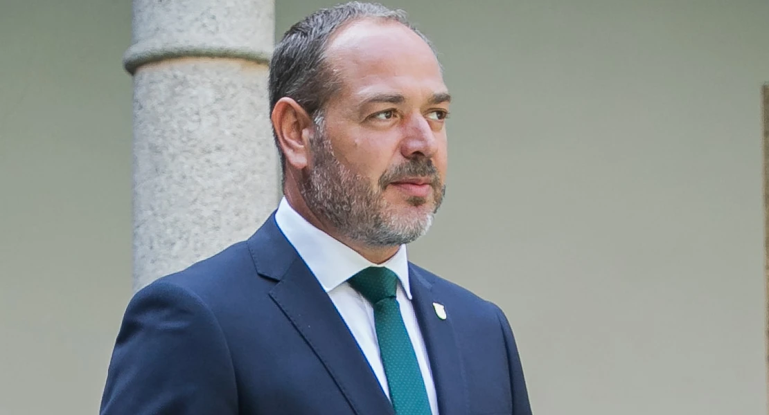 La Junta exige al Gobierno que deje de "menospreciar" a Extremadura en materia de transportes