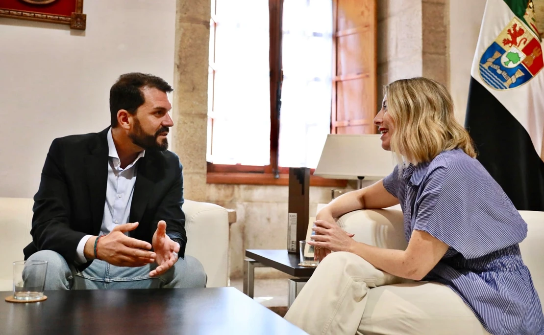 Reunión Cotrina – Guardiola: “Tenemos una misma obligación: servir a Extremadura”