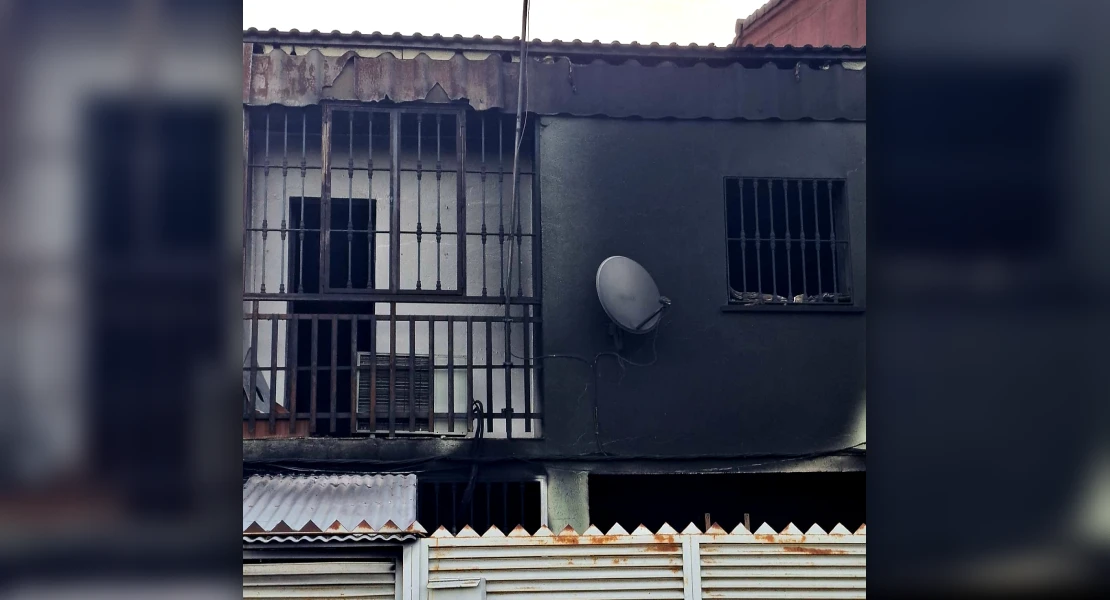 La Policía investiga un incendio de vivienda durante la madrugada en Badajoz