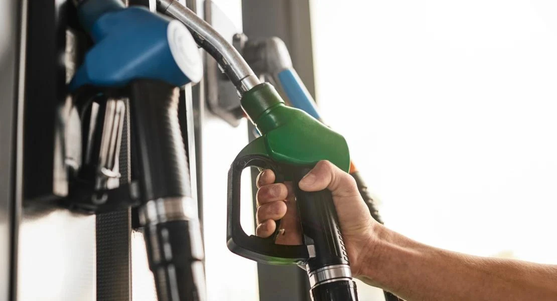 ¿Dónde se puede comprar la gasolina más barata en Extremadura?