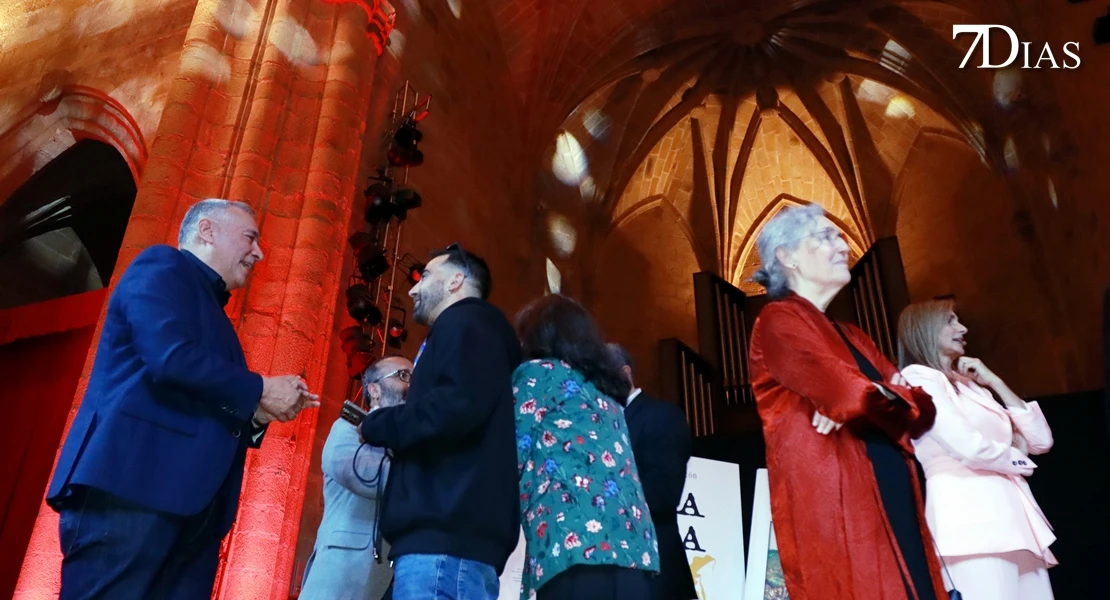 La Diputación de Cáceres premia el talento literario y periodístico en esta gala