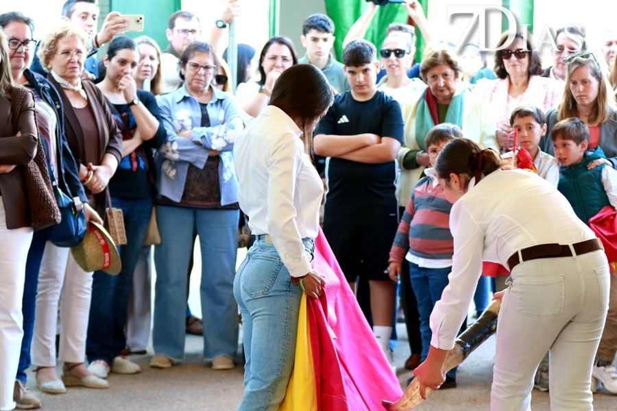 Alconchel inaugura FEMUAL con multitud de actividades y más de 300 cabezas de ganado