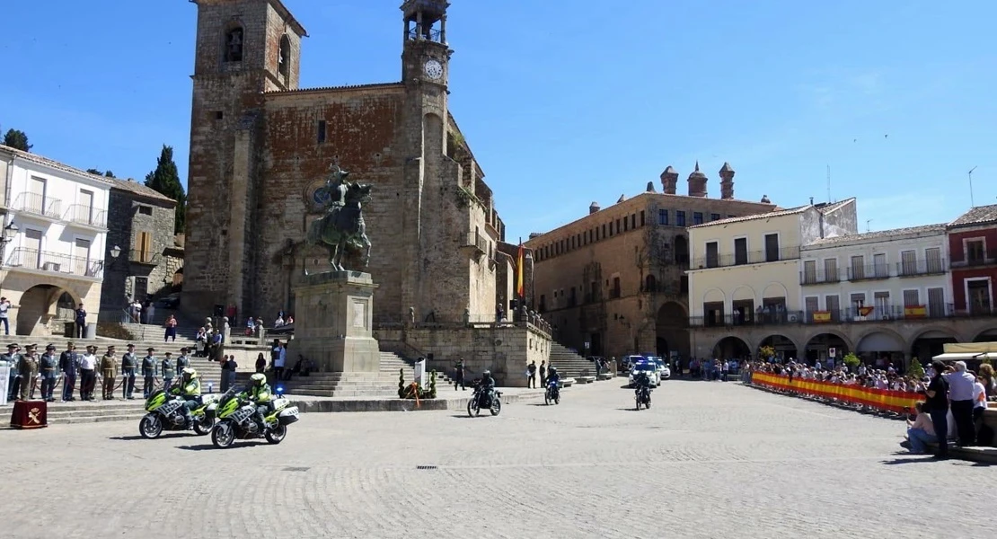 Trujillo conmemora el 182 aniversario de la fundación de la Guardia Civil