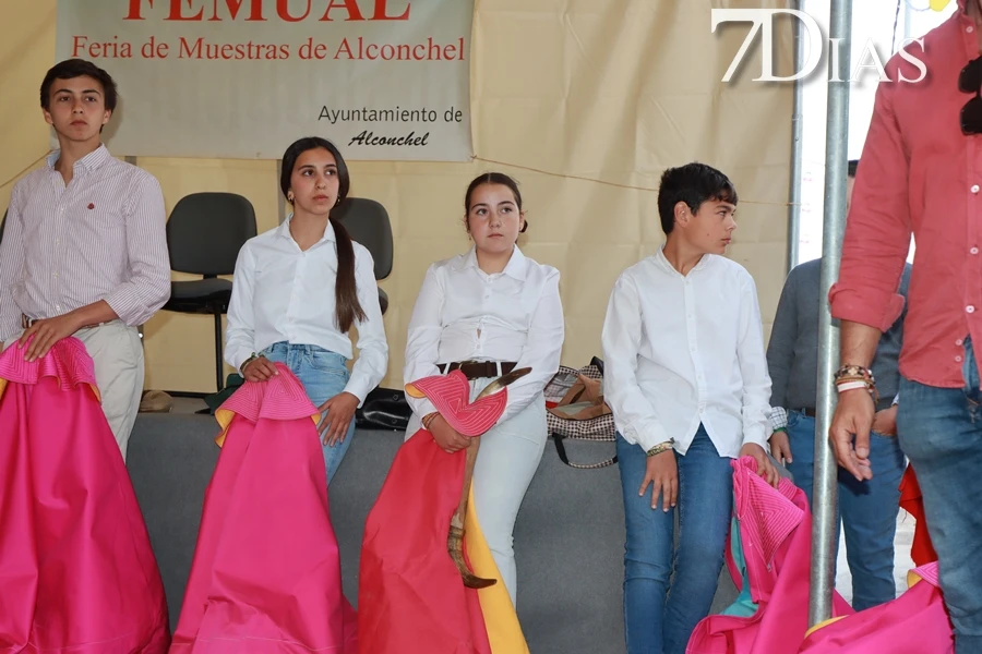 Alconchel inaugura FEMUAL con multitud de actividades y más de 300 cabezas de ganado