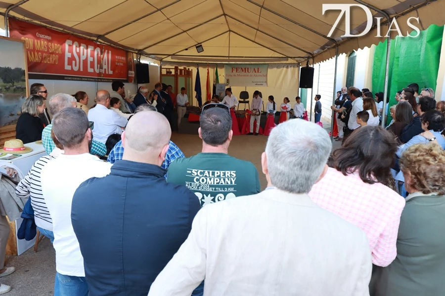 Alconchel inaugura FEMUAL con multitud de actividades y más de 300 cabezas de ganado
