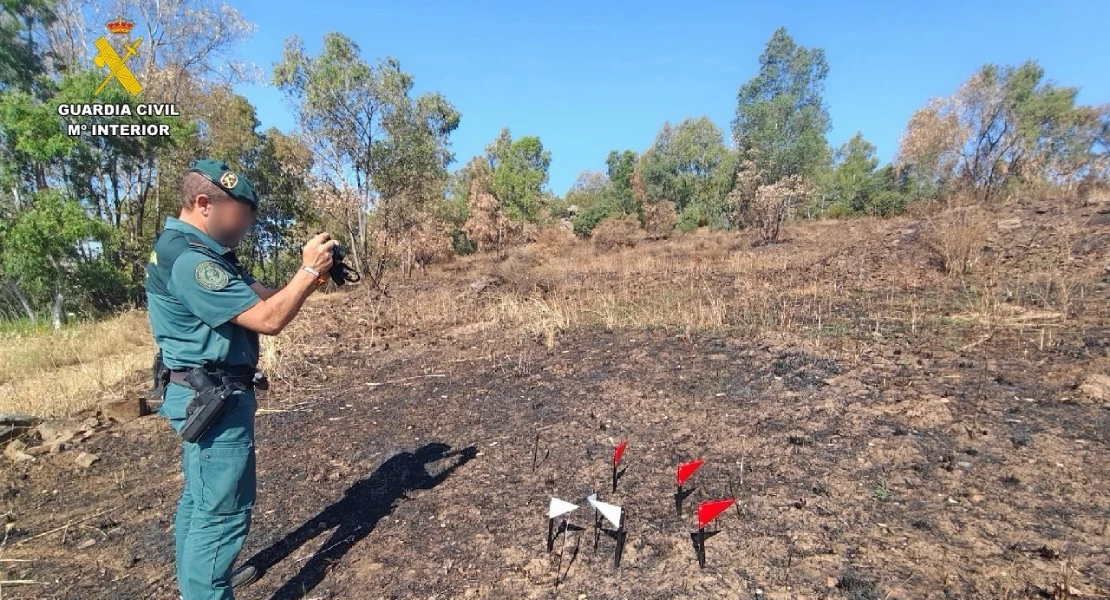 Investigados cuatro posibles culpables de varios incendios forestales en Extremadura