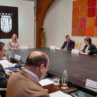 Ayudas de hasta 15.000 € para fomentar la contratación de 300 jóvenes en Extremadura