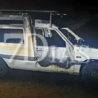 Arden dos vehículos y un punto limpio esta madrugada en Badajoz