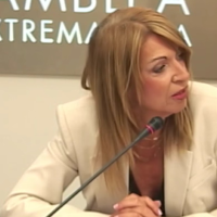 El PSOE acusa a Guardiola y Santamaría de estar "maniatados por la extrema derecha"