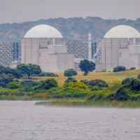El Senado exige al Gobierno que derogue de inmediato el cierre de Almaraz