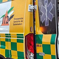 Una joven hospitalizada tras un accidente en la EX-203