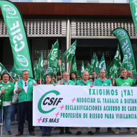 Trabajadores de la Agencia Tributaria protestan por los "incumplimientos" de la Administración