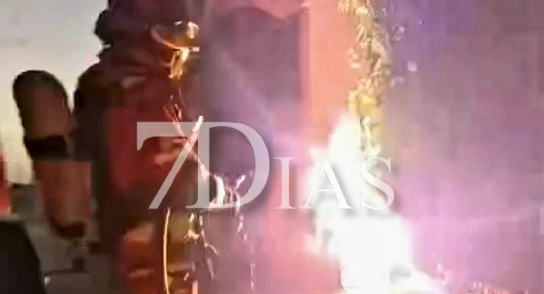 Un incendio obliga a los bomberos de Badajoz a intervenir en La Luneta (BA)